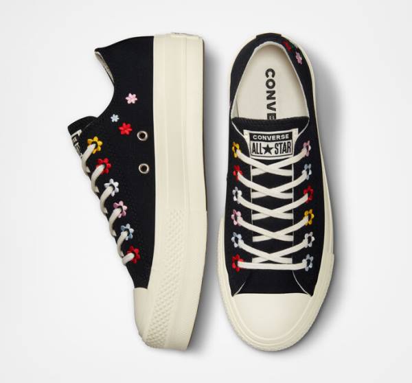 Boty Nízké Converse Chuck Taylor All Star Lift Platformyě Floral Embroidery Černé Viacfarebný | CV-619XVC